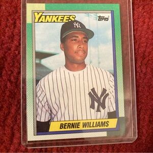 1986 Bernie Williams good condition  brand new asking for 70